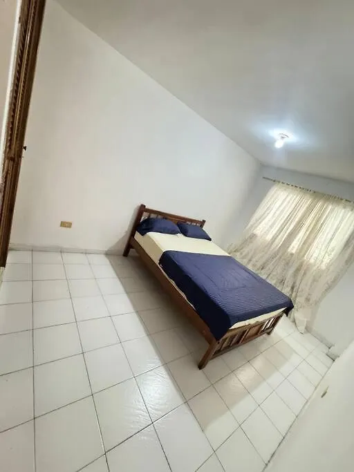 Apartamento Tranquilo Rodadero Gaira 0*,